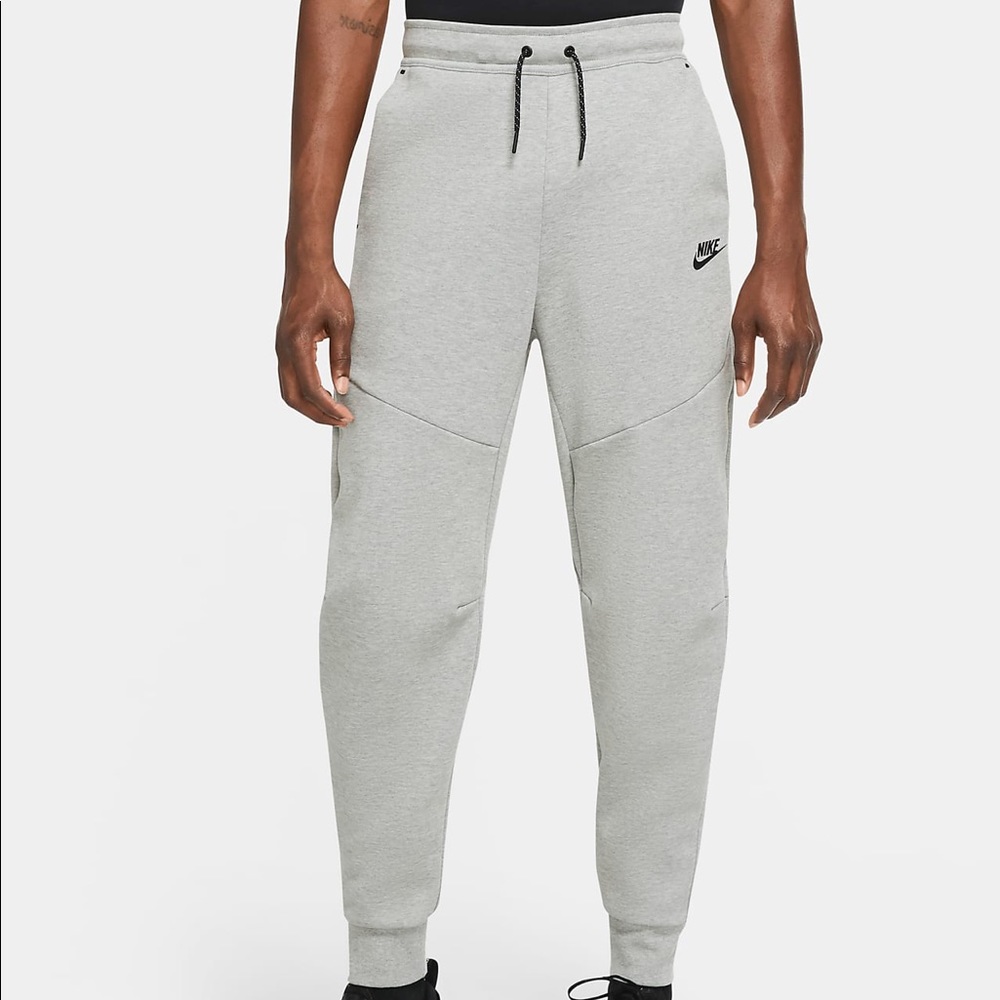 Nike Tech Fleece Men’s Joggers, size large tall